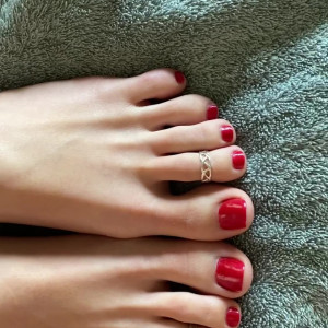 myposedtoesvip #4501534