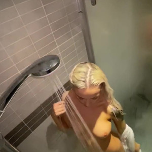 Video by lunalottonn published on May 29,2023 07:22:00 - BestThots