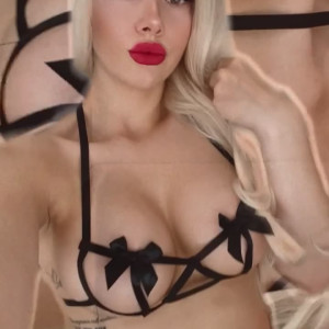 Video by ariaphoenixfree published on April 14,2023 10:59:00 - BestThots