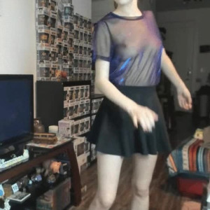 Video by pr3ttyp1nkpussy published on April 16,2023 07:01:00 - BestThots