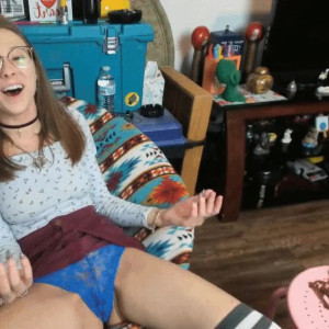 Video by pr3ttyp1nkpussy published on April 10,2023 04:27:00 - BestThots