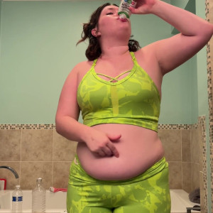 Video by tianastummy published on April 18,2023 22:18:00 - BestThots