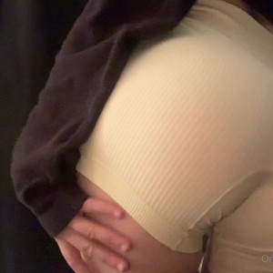 Video by kitsy-vixen published on August 24,2023 22:54:17 - BestThots