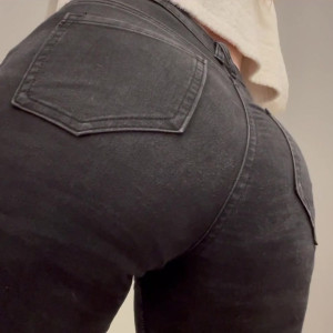 Video by kitsy-vixen published on June 18,2023 10:42:00 - BestThots