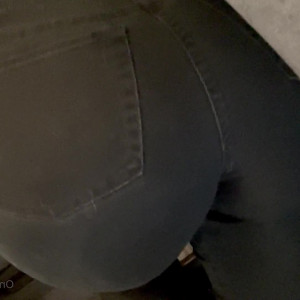 Video by kitsy-vixen published on April 15,2023 02:17:00 - BestThots