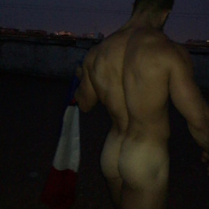 Video by fabien26218780 published on May 25,2023 07:20:00 - BestThots