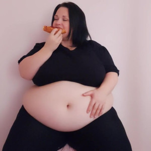 Video by cookie_bbw published on June 16,2023 10:43:00 - BestThots
