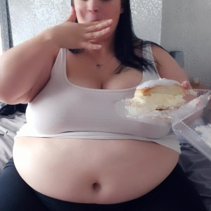 Video by cookie_bbw published on August 9,2023 20:12:00 - BestThots