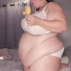 Video by cookie_bbw published on July 3,2023 02:32:00 - BestThots