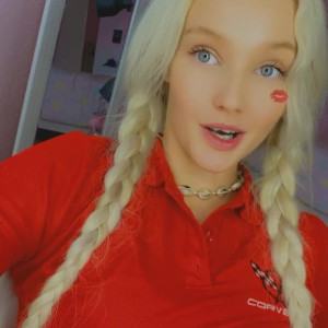 linsey99 #5266318
