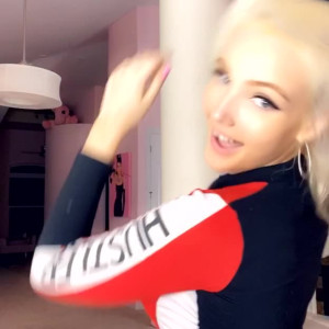 linsey99 #5349935