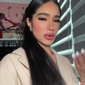 onlylalatheislandgal #3583725