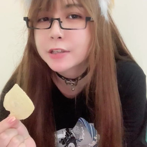 Video by uyuy2907 published on July 7,2023 20:13:00 - BestThots