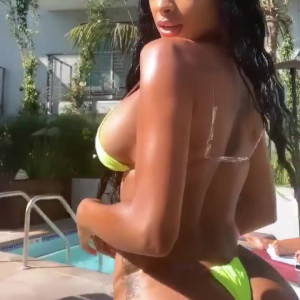 Video by anna1001 published on April 8,2023 03:26:00 - BestThots