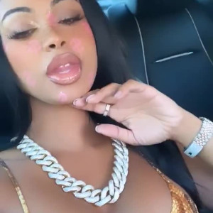 Video by anna1001 published on July 11,2023 17:02:00 - BestThots