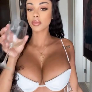 Video by anna1001 published on May 18,2023 05:44:00 - BestThots