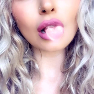 Video by realkerriking published on March 2,2023 08:44:00 - BestThots