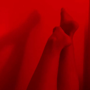 Video by italianfeetluv published on May 2,2023 11:43:00 - BestThots