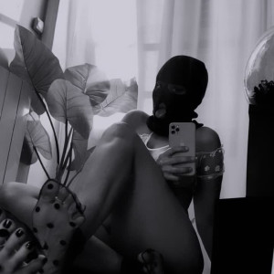 Video by underswaysfeet published on May 20,2023 02:47:00 - BestThots