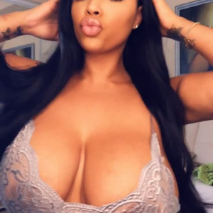 Video by creolebarbieeee published on April 6,2023 02:32:00 - BestThots