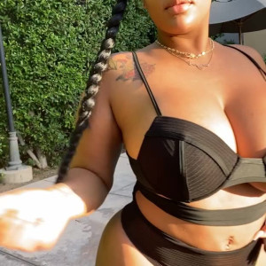 Video by creolebarbieeee published on March 16,2023 23:08:00 - BestThots
