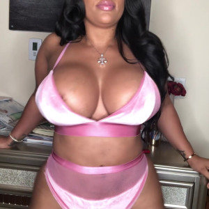 Video by creolebarbieeee published on March 9,2023 15:34:00 - BestThots