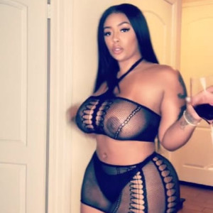 Video by creolebarbieeee published on July 19,2023 00:12:00 - BestThots