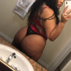 Video by creolebarbieeee published on April 15,2023 15:29:00 - BestThots