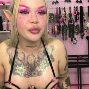Video by nasty_bimbo published on July 5,2023 03:45:00 - BestThots