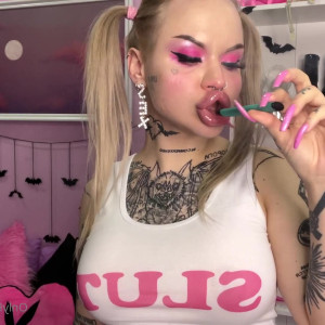 Video by nasty_bimbo published on July 17,2023 01:29:00 - BestThots
