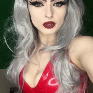 Video by empress_poison_ published on August 7,2023 20:51:00 - BestThots