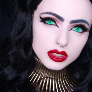 Video by empress_poison_ published on August 15,2023 19:56:00 - BestThots