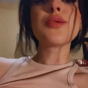 Video by didii1997 published on March 13,2023 03:39:00 - BestThots