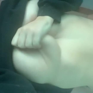 Video by stinkygrl420 published on April 29,2023 01:21:00 - BestThots