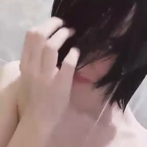 Video by little_emo_kitten published on May 5,2023 22:58:00 - BestThots