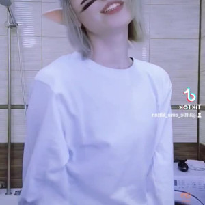 Video by little_emo_kitten published on July 10,2023 14:16:00 - BestThots