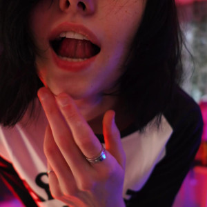 Video by little_emo_kitten published on May 6,2023 21:51:00 - BestThots