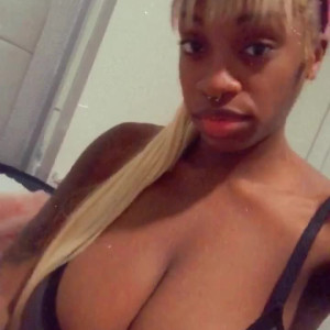 Video by barbiebugatti published on March 31,2023 00:29:00 - BestThots