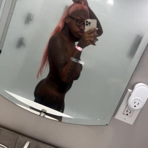 Video by barbiebugatti published on April 4,2023 04:18:00 - BestThots