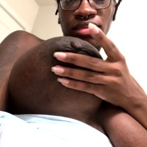 Video by barbiebugatti published on March 10,2023 07:00:00 - BestThots