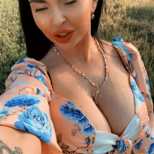 sharizelka #4975380