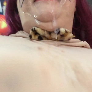 Video by godmotherofass published on March 13,2023 00:12:00 - BestThots