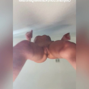 Video by onlykarli published on March 31,2023 08:40:00 - BestThots