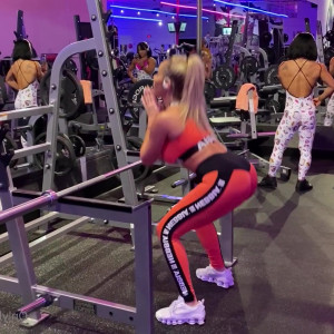 Video by claudiafijalfit published on May 19,2023 08:29:00 - BestThots