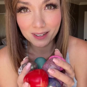 Video by 2175 published on July 5,2023 09:09:00 - BestThots