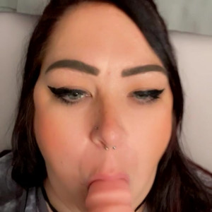 Video by leahmoonstarzz published on April 20,2023 12:06:00 - BestThots