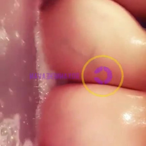Video by roxanneheaven published on April 14,2023 09:51:00 - BestThots