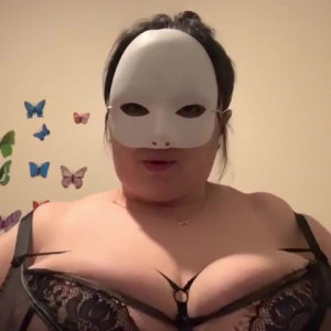 Video by roxanneheaven published on April 8,2023 23:38:00 - BestThots