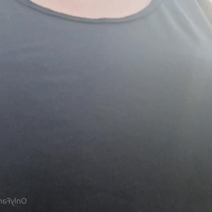 Video by roxanneheaven published on April 11,2023 11:43:00 - BestThots