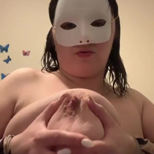 Video by roxanneheaven published on April 24,2023 00:32:00 - BestThots